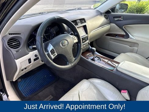 Used 2012 Lexus IS 250 w/ Premium Pkg Value Edition RWD image 8