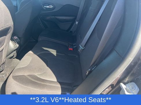 Used 2016 Jeep Cherokee Latitude w/ Cold Weather Group image 30