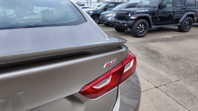 Used 2025 Chevrolet Malibu RS FWD image 7