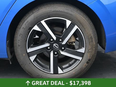 Used 2024 Nissan Sentra SV image 19