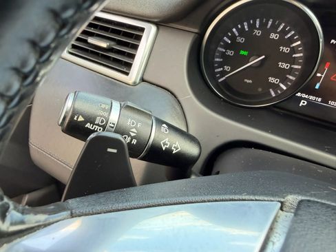 Used 2016 Land Rover Discovery Sport HSE Luxury image 51