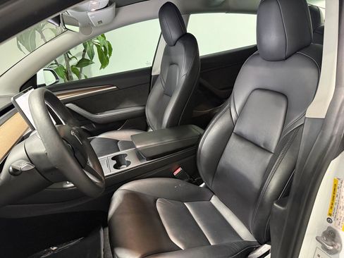 Used 2022 Tesla Model 3 Long Range image 11