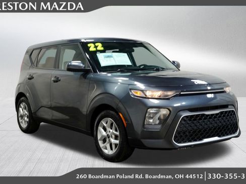 Used 2022 Kia Soul LX w/ Technology Package image 1