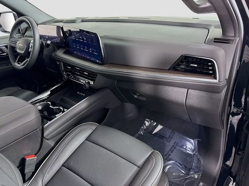 New 2026 Chevrolet Tahoe Premier w/ Sun And Tow Package image 32