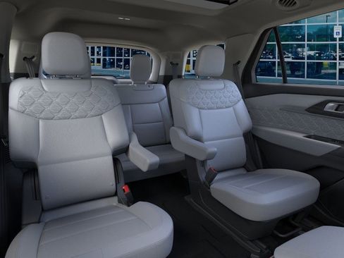 New 2026 Ford Explorer Platinum w/ LUX Leather Package image 14