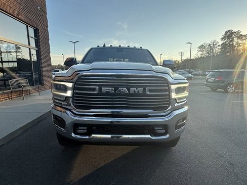 Used 2019 RAM 2500 Laramie image 9