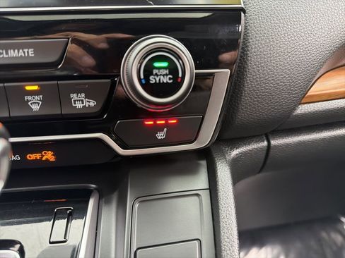 Used 2017 Honda CR-V Touring image 20