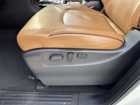 Used 2017 Nissan Armada Platinum image 17
