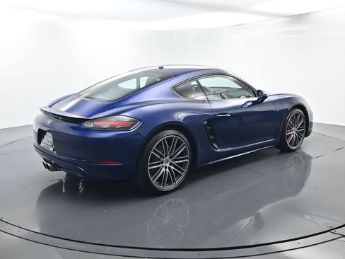 Certified 2025 Porsche 718 Cayman S RWD image 15