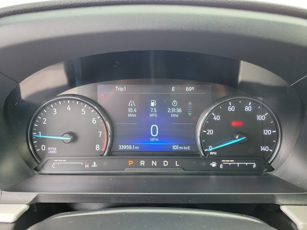 Certified 2023 Ford Explorer XLT w/ Equipment Group 202A AWD/4WD image 26