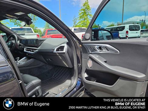Used 2024 BMW XM AWD/4WD image 10