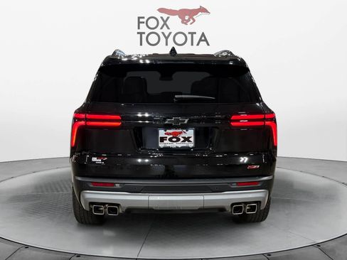 Used 2025 Chevrolet Traverse Z71 w/ Driver Confidence Package image 5