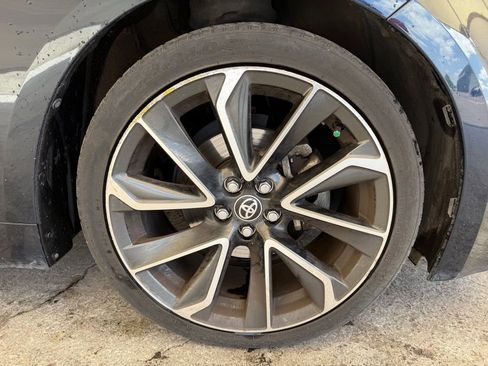 Used 2022 Toyota Corolla XSE w/ Carpet Mat Package (TMS) FWD image 4