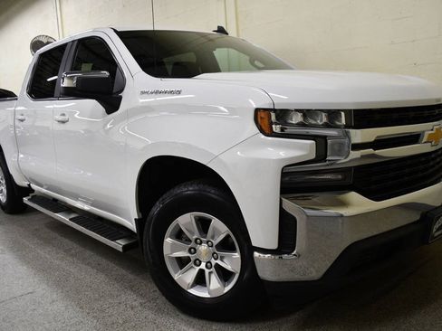 Used 2020 Chevrolet Silverado 1500 LT RWD image 2