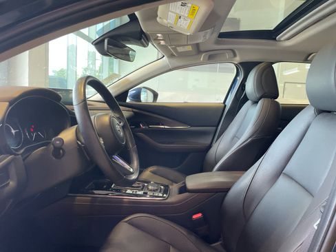 Used 2023 MAZDA CX-30 AWD 2.5 S w/ Premium Package image 3