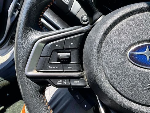 Used 2022 Subaru Crosstrek 2.0i Premium AWD/4WD image 22