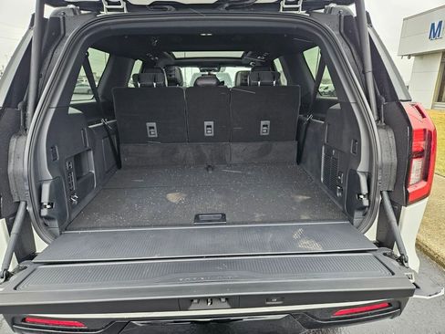 New 2026 Ford Expedition Max Platinum image 25