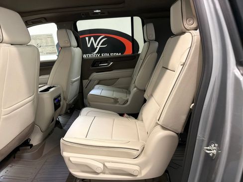 New 2026 GMC Yukon XL Denali w/ Sun & Power Step Package RWD image 13