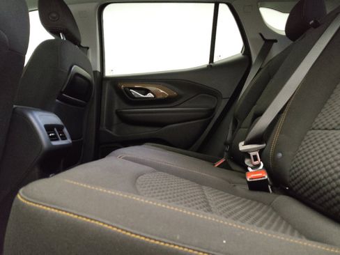 Used 2021 GMC Terrain SLE w/ Driver Convenience Package AWD/4WD image 18