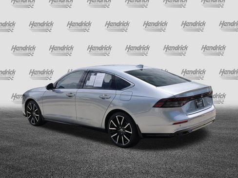 Used 2025 Honda Accord Touring image 7