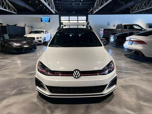 Used 2019 Volkswagen Golf 4-Door FWD image 8