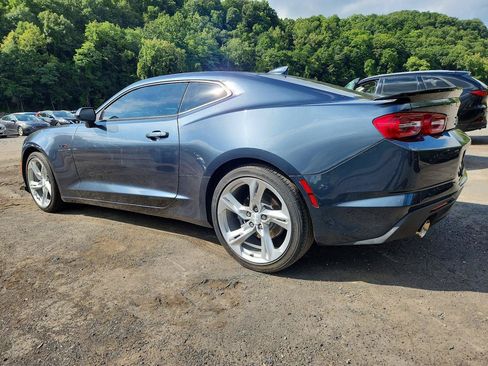 Used 2022 Chevrolet Camaro LT RWD image 3