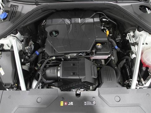 Certified 2024 Genesis GV70 2.5T w/ Advanced Package image 22