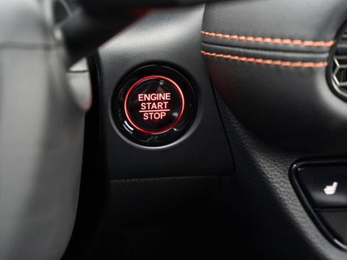 Used 2023 Honda HR-V Sport image 24