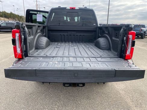 Used 2025 Ford F250 Platinum image 24