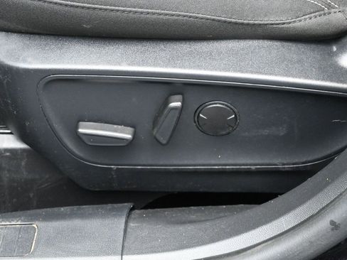 Used 2024 Ford Escape Active AWD/4WD image 11