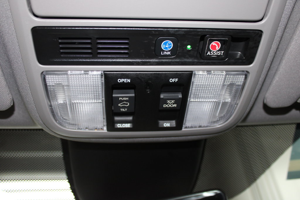 Used 2023 Honda Odyssey Elite image 25