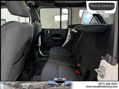 Used 2021 Jeep Wrangler Unlimited Sport AWD/4WD image 11