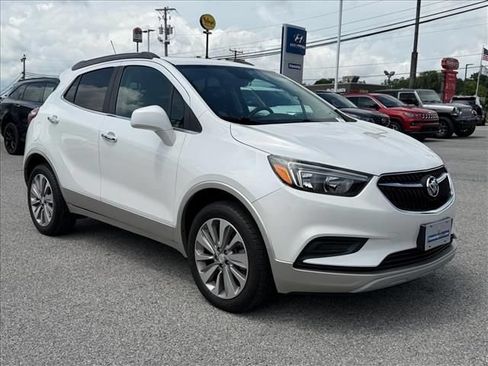 Used 2020 Buick Encore Preferred AWD/4WD image 16