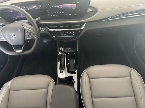 New 2026 Buick Envista Avenir image 17