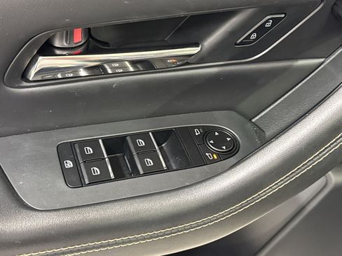 Used 2024 MAZDA CX-90 Plug-In Hybrid w/ Preferred AWD/4WD image 27