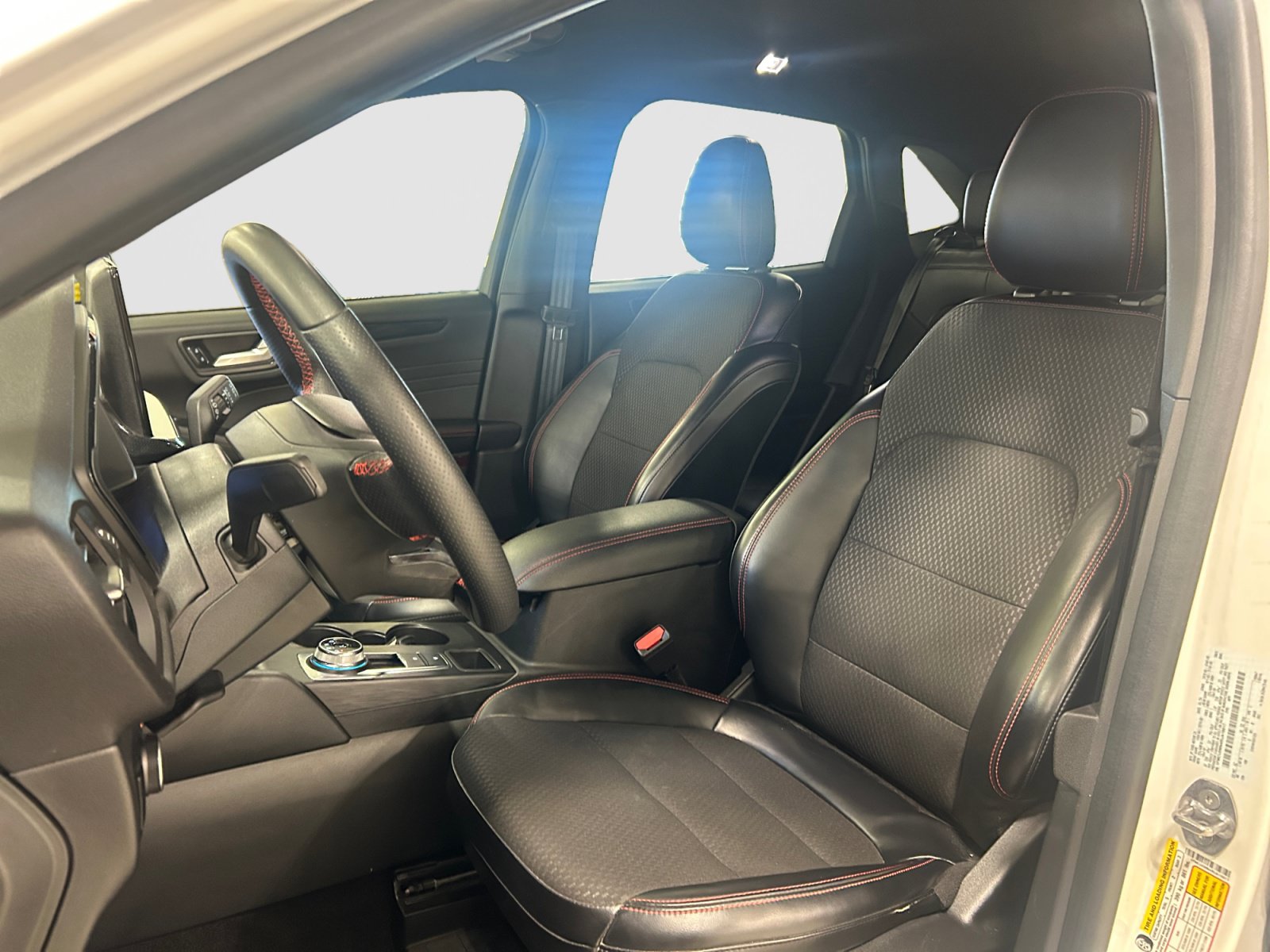 Certified 2024 Ford Escape ST-Line w/ Tech Pack #1 FWD image 12
