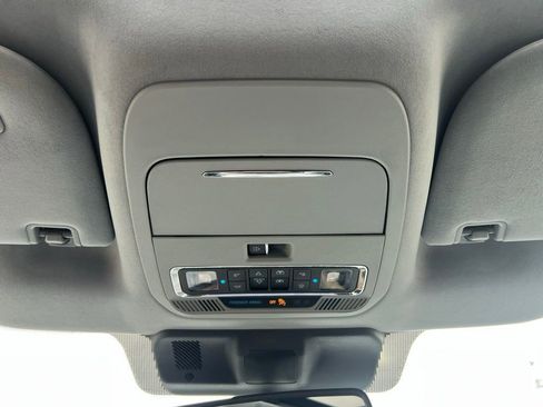 Used 2023 Ford F150 Limited image 27