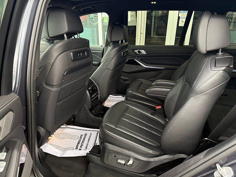 Used 2019 BMW X7 xDrive40i w/ Premium Package AWD/4WD image 17