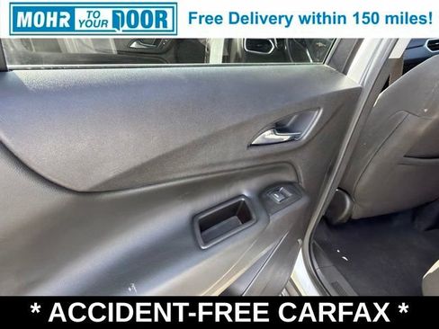 Used 2020 Chevrolet Equinox LT FWD image 36