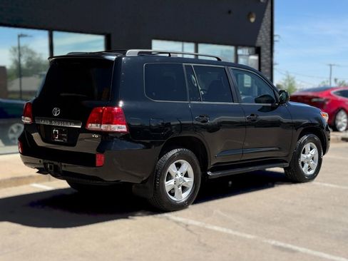 Used 2009 Toyota Land Cruiser AWD/4WD image 12