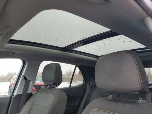 Certified 2019 Chevrolet Equinox LT w/ Sun & Navigation Package image 7