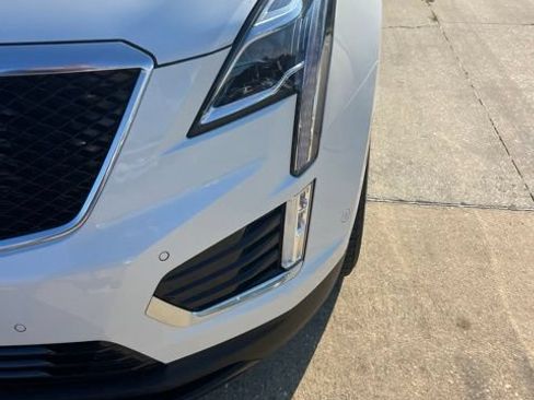 Certified 2025 Cadillac XT5 Sportv w/ Technology Package AWD/4WD image 13