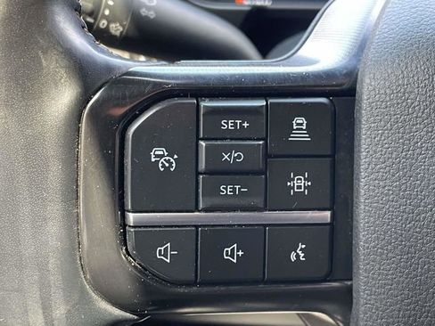 Certified 2024 Ford F350 Platinum AWD/4WD image 13