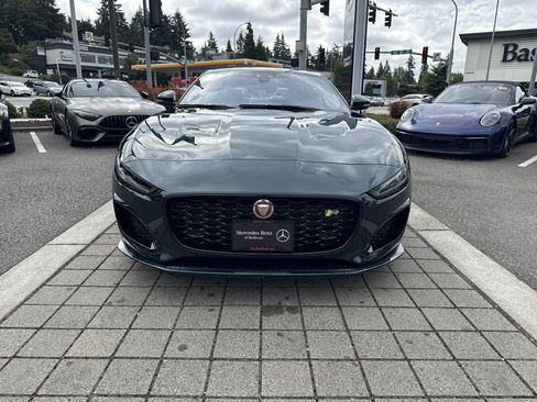 Used 2023 Jaguar F-TYPE R AWD/4WD image 2