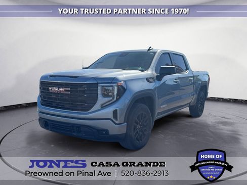 Used 2025 GMC Sierra 1500 Elevation image 1