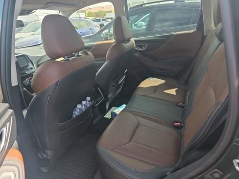Used 2023 Subaru Forester Touring AWD/4WD image 8