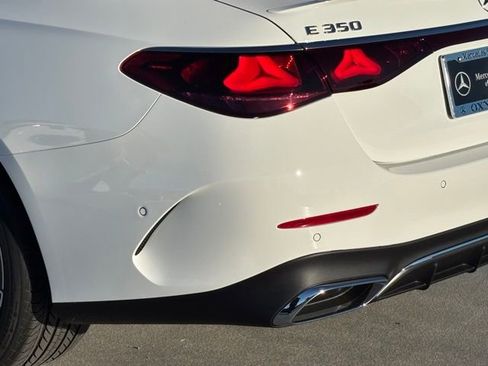 New 2026 Mercedes-Benz E 350 4MATIC Sedan image 6