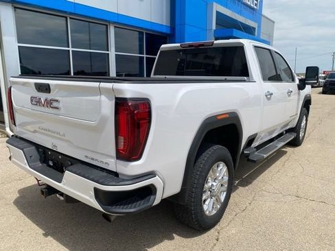Used 2023 GMC Sierra 2500 Denali w/ Denali Ultimate Package AWD/4WD image 3