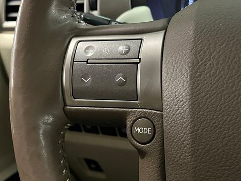 Used 2014 Lexus GX 460 Luxury AWD/4WD image 26