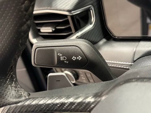 Used 2025 Ford Mustang GT Premium image 21